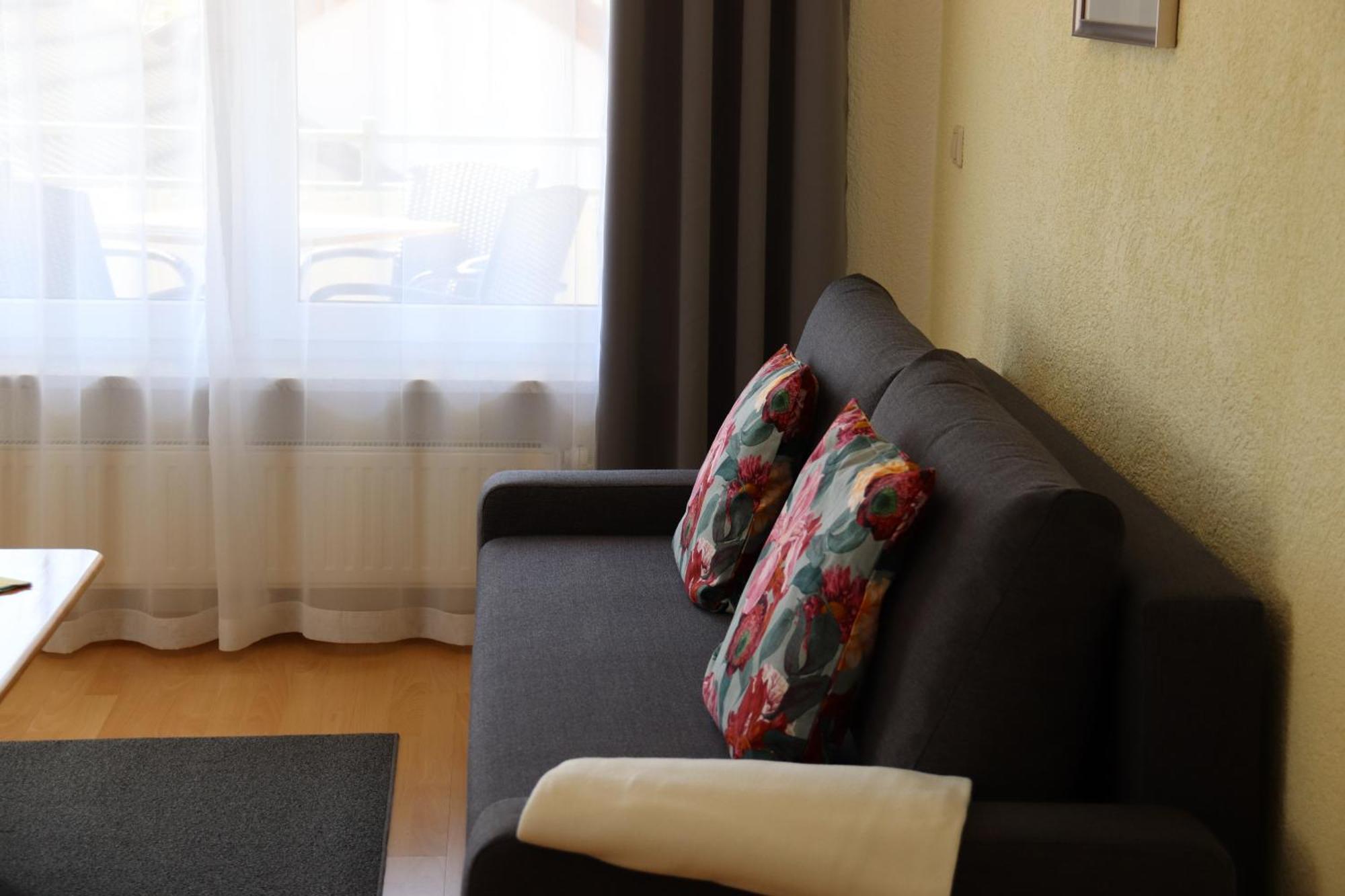 Gaestehaus Maeder Am Hafen Uhldingen-Muehlhofen Room photo